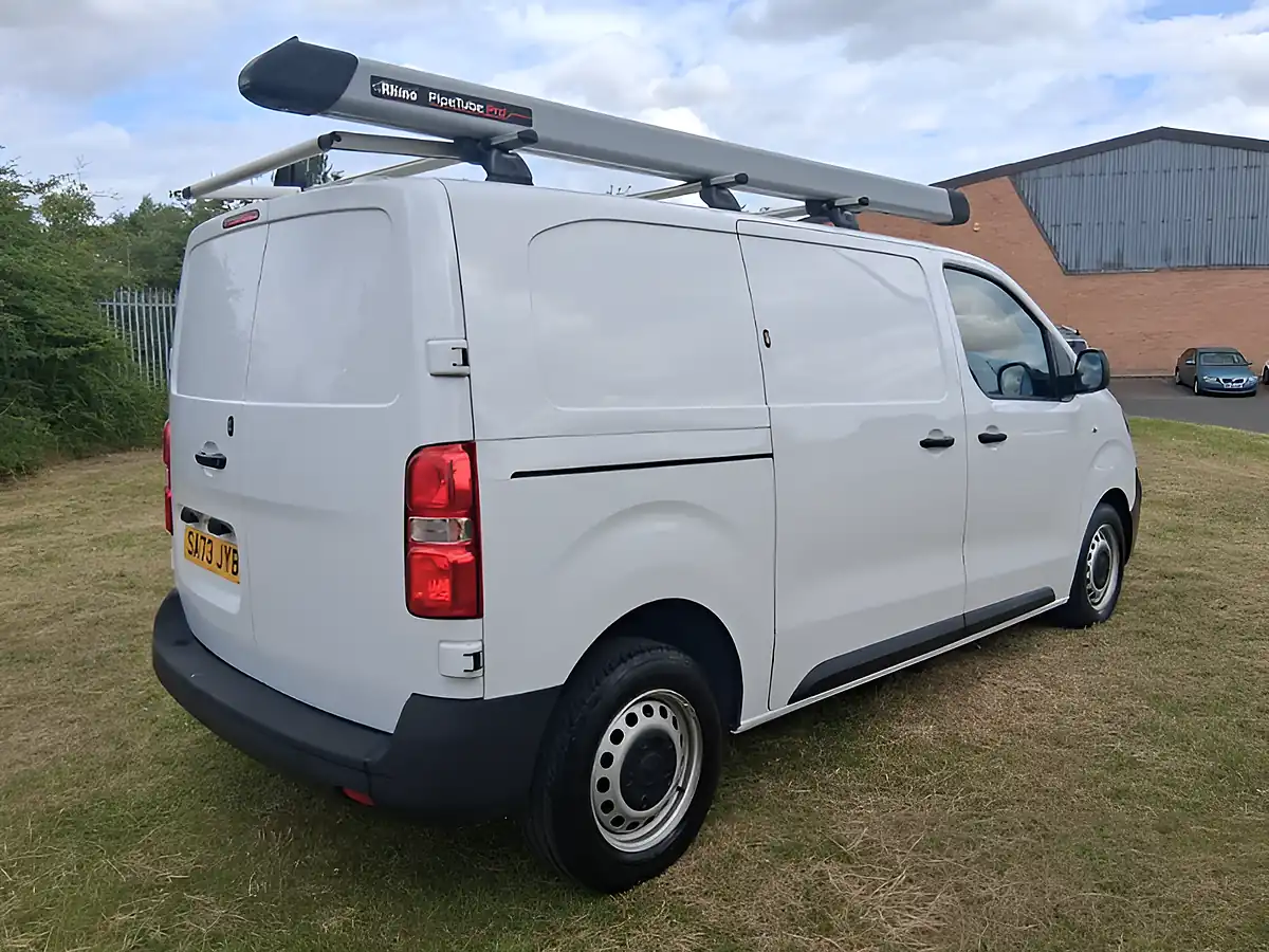 Used 2023 Vauxhall Vivaro Prime White - Interior and Exterior details 5