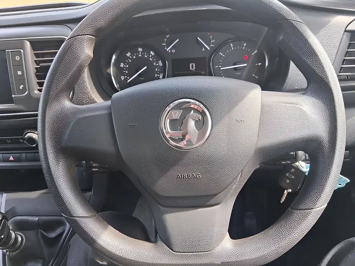 Used 2023 Vauxhall Vivaro Prime White - Interior and Exterior details 13
