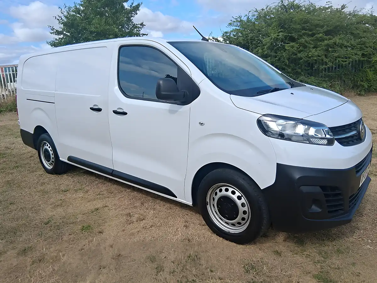 Used 2023 Vauxhall Vivaro Prime White - Interior and Exterior details 7