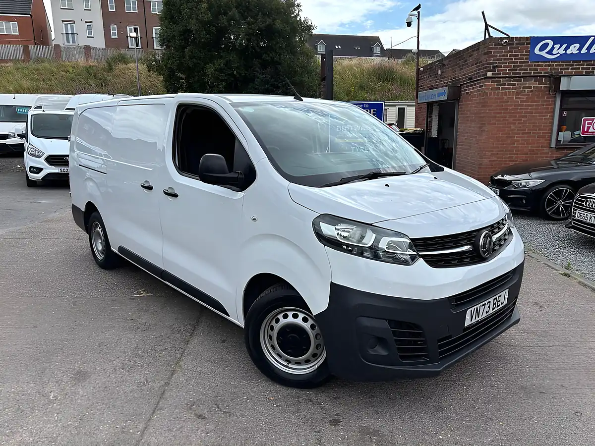 Used 2023 Vauxhall Vivaro Prime White - Interior and Exterior details 5