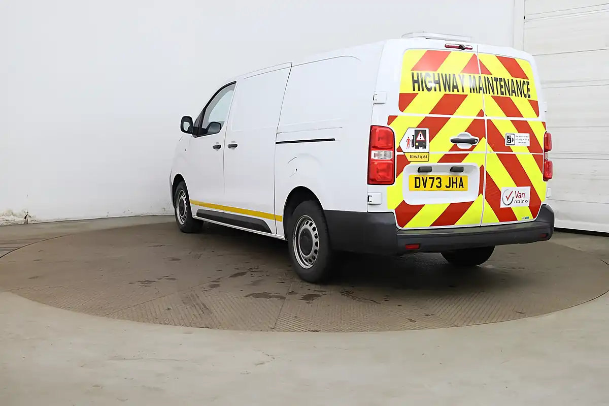 Used 2023 Vauxhall Vivaro Prime White - Interior and Exterior details 5
