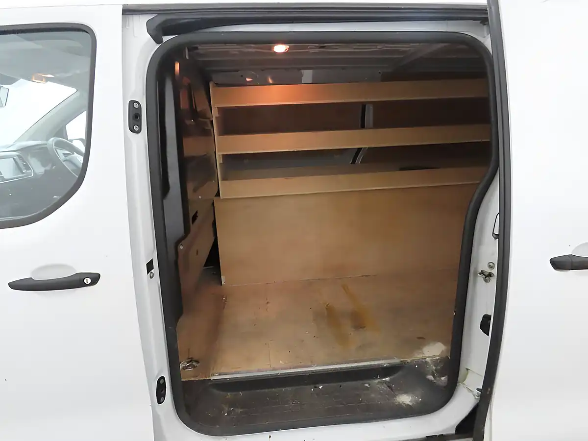 Used 2023 Vauxhall Vivaro Prime White - Interior and Exterior details 7