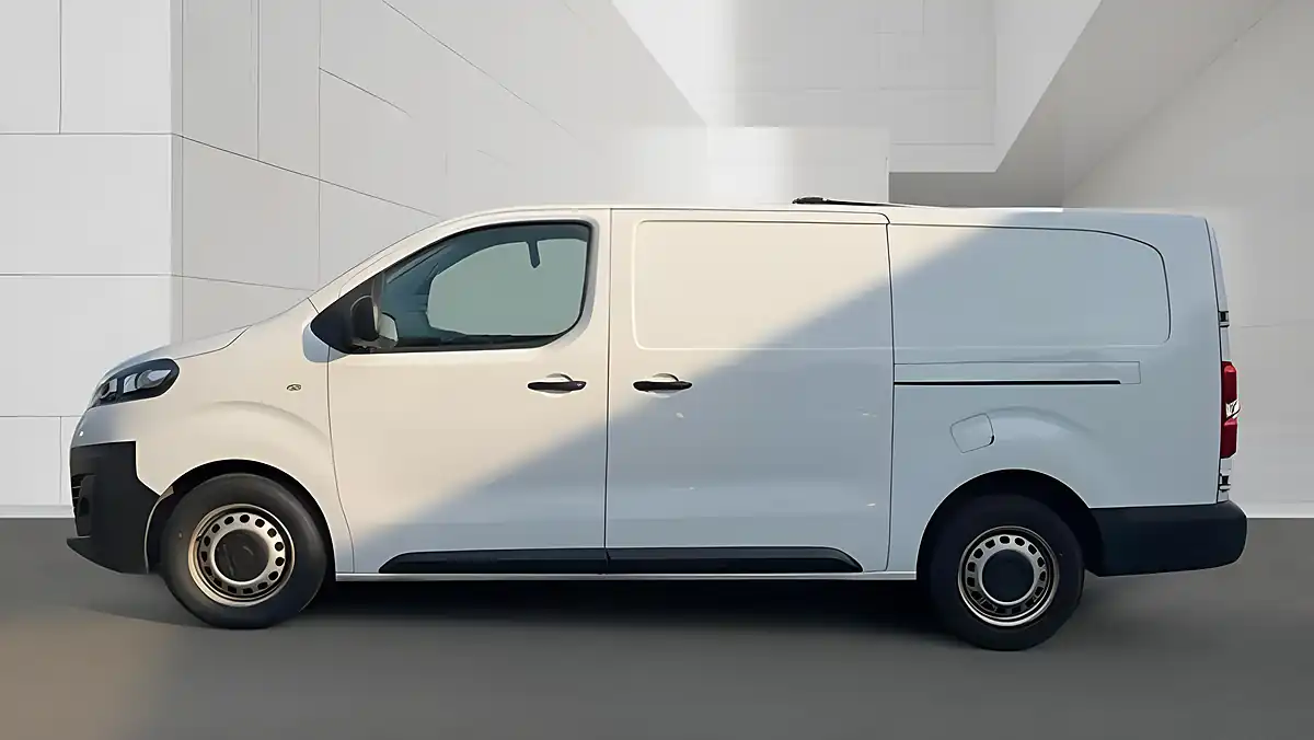 Used 2023 Vauxhall Vivaro Prime White - Interior and Exterior details 6
