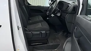 Used 2023 Vauxhall Vivaro Prime White - Interior and Exterior details 11
