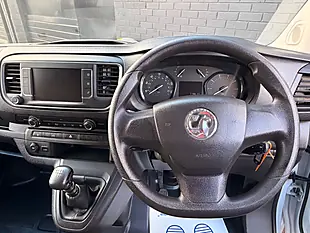 Used 2023 Vauxhall Vivaro Prime White - Interior and Exterior details 14