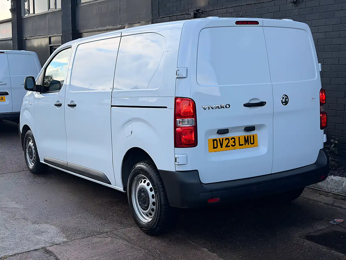 Used 2023 Vauxhall Vivaro Prime White - Interior and Exterior details 7