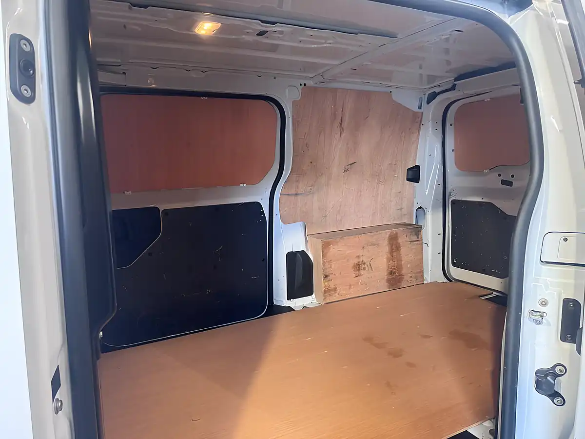 Used 2023 Vauxhall Vivaro Prime White - Interior and Exterior details 15