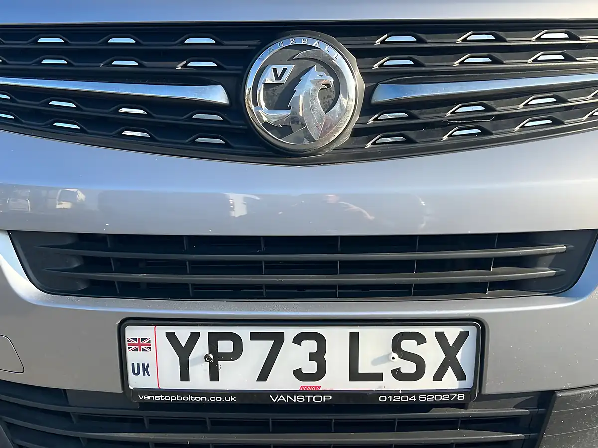 Used 2023 Vauxhall Vivaro Pro Grey - Interior and Exterior details 7