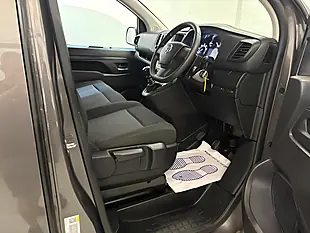 Used 2023 Vauxhall Vivaro Pro Grey - Interior and Exterior details 12