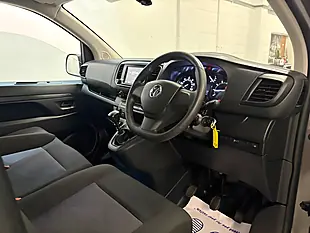 Used 2023 Vauxhall Vivaro Pro Grey - Interior and Exterior details 13