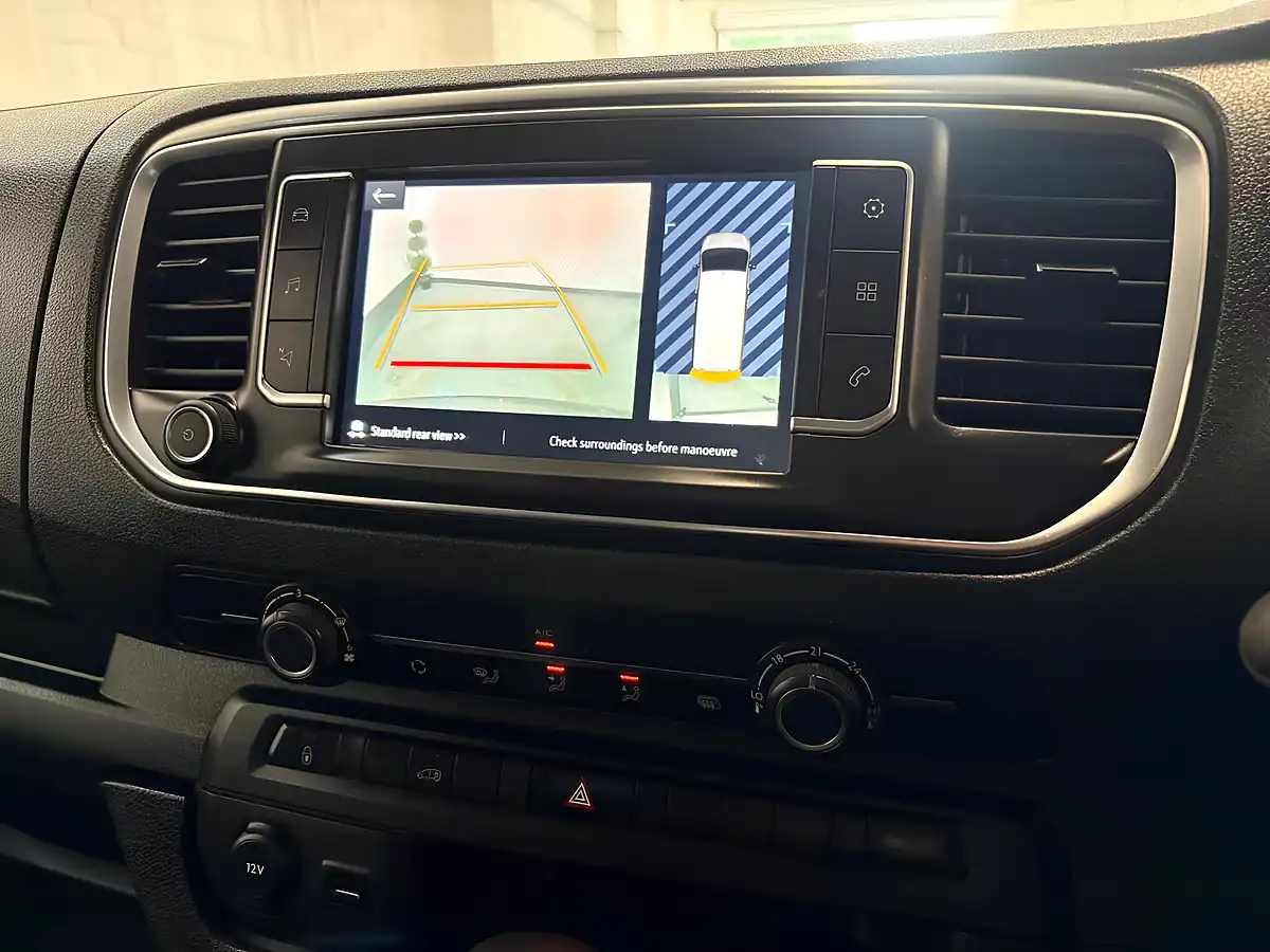 Used 2023 Vauxhall Vivaro Pro Grey - Interior and Exterior details 16