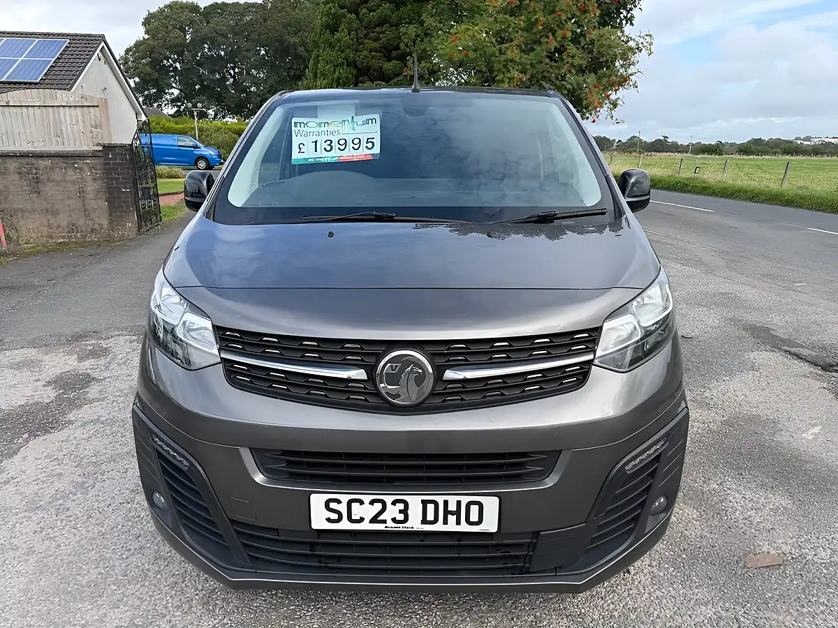 Used 2023 Vauxhall Vivaro Pro Grey - Interior and Exterior details 9
