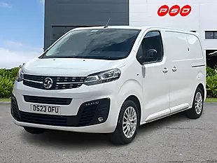 Used 2023 Vauxhall Vivaro Pro Kaolin White - Interior and Exterior details 4