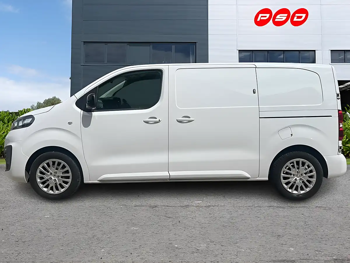 Used 2023 Vauxhall Vivaro Pro Kaolin White - Interior and Exterior details 5