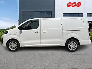 Used 2023 Vauxhall Vivaro Pro Kaolin White - Interior and Exterior details 5