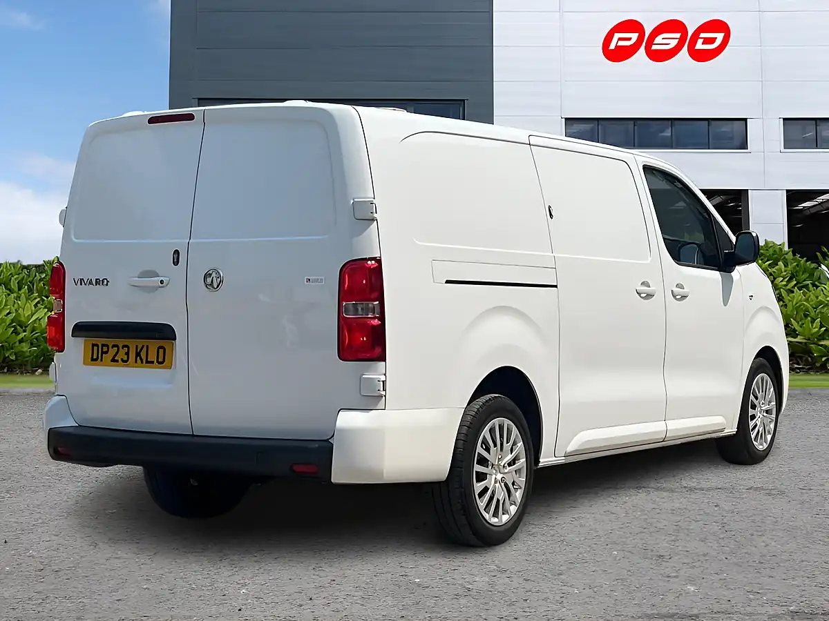 Used 2023 Vauxhall Vivaro Pro Kaolin White - Interior and Exterior details 8