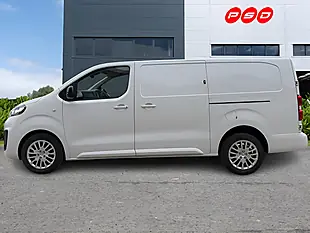 Used 2023 Vauxhall Vivaro Pro L2 H1 Kaolin White - Interior and Exterior details 5