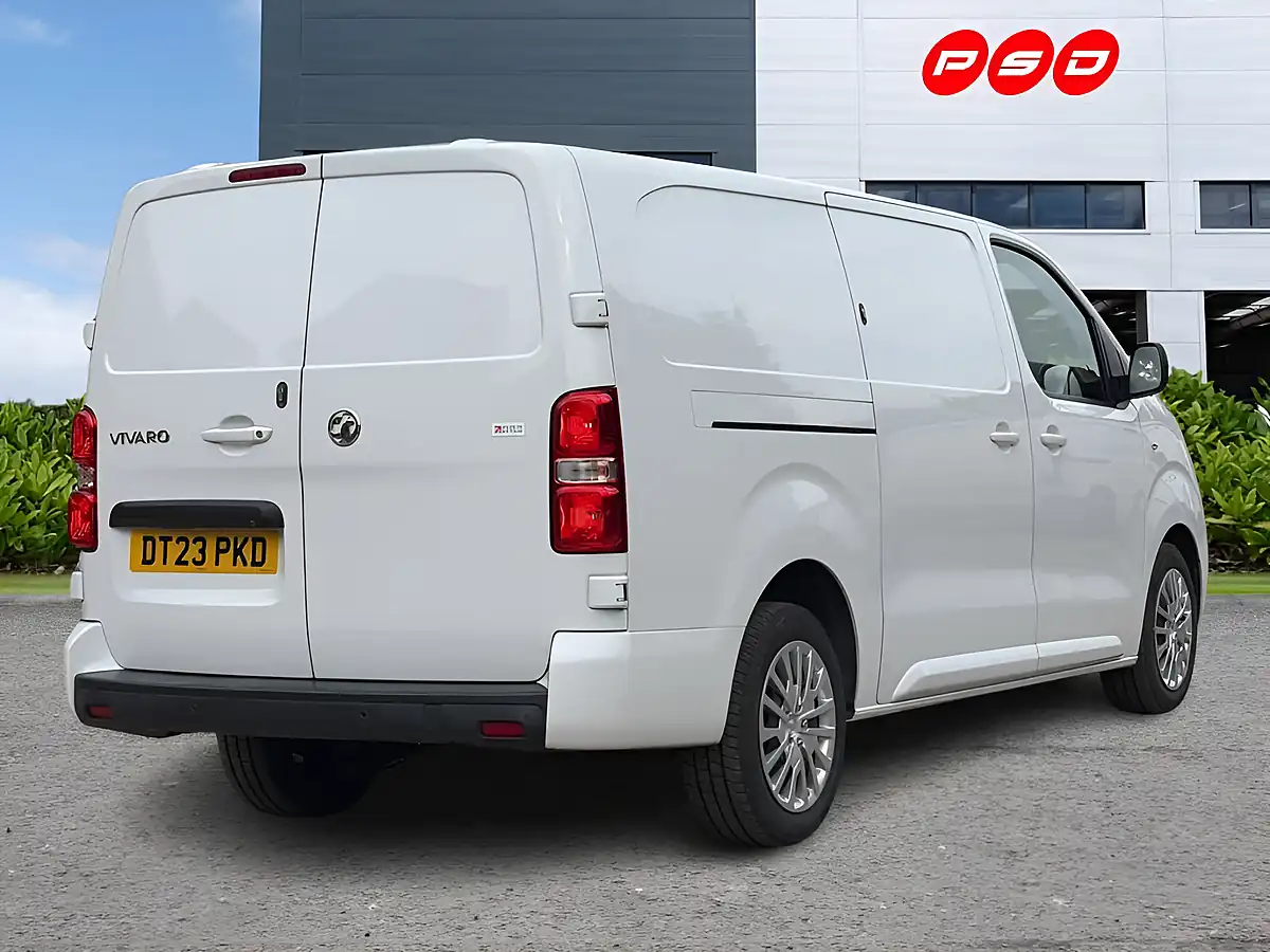 Used 2023 Vauxhall Vivaro Pro L2 H1 Kaolin White - Interior and Exterior details 8