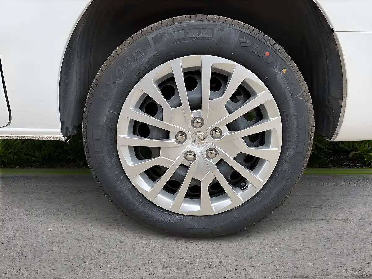 Used 2023 Vauxhall Vivaro Pro L2 H1 Kaolin White - Interior and Exterior details 10