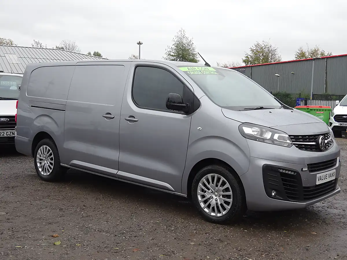 Used 2023 Vauxhall Vivaro Pro L2 H1 (lwb) Grey - Interior and Exterior details 10