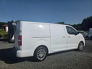 Used 2023 Vauxhall Vivaro Pro L2 H1 White - Interior and Exterior details 7