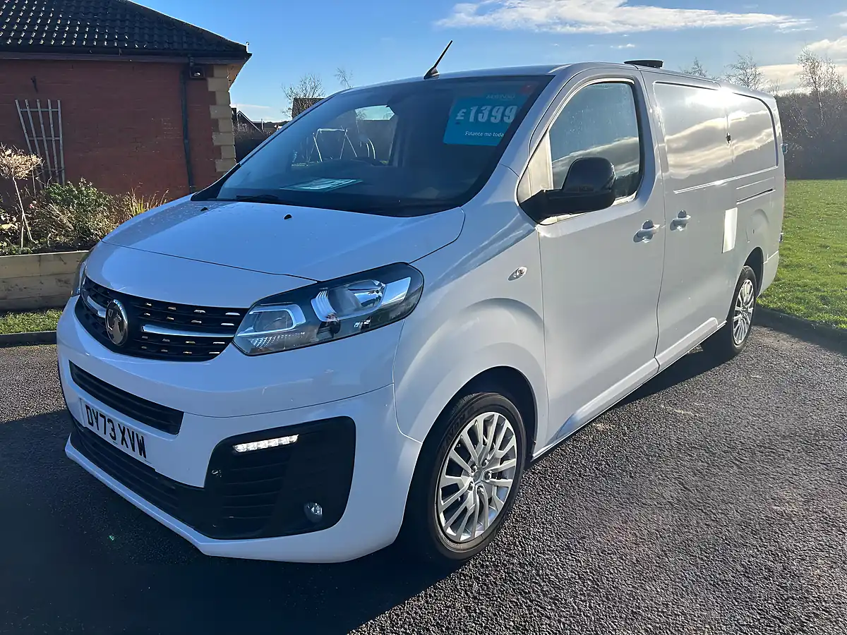 Used 2023 Vauxhall Vivaro Pro L2 H1 White - Interior and Exterior details 3