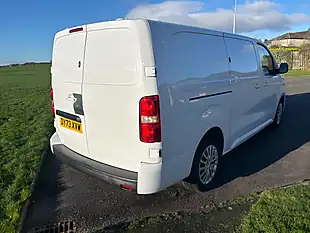 Used 2023 Vauxhall Vivaro Pro L2 H1 White - Interior and Exterior details 6