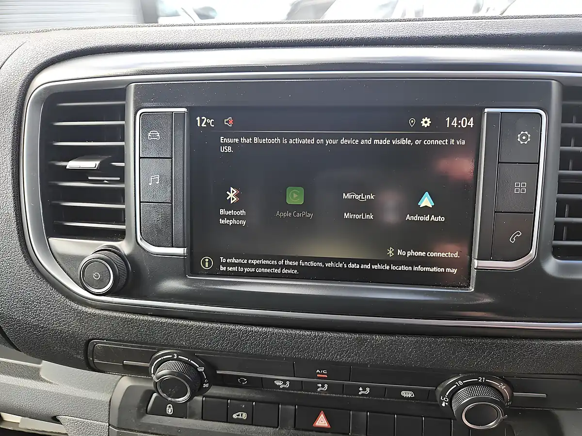 Used 2023 Vauxhall Vivaro Pro L2H1 Kaolin White (brilliant) - Interior and Exterior details 14
