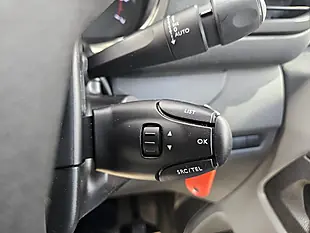 Used 2023 Vauxhall Vivaro Pro L2H1 Kaolin White (brilliant) - Interior and Exterior details 19