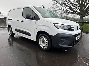 Used 2023 Vauxhall Vivaro Pro L2H1 White - Interior and Exterior details 6