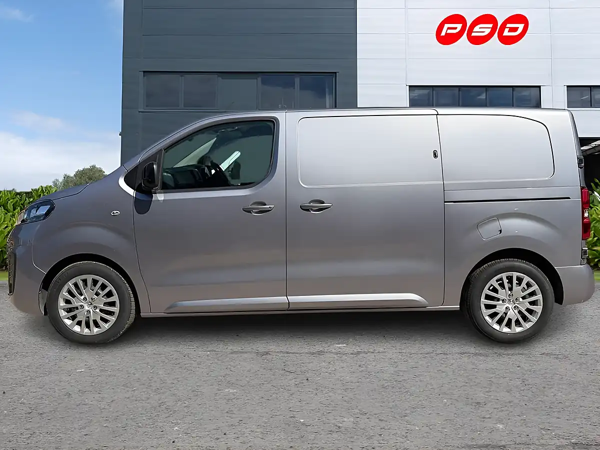 Used 2023 Vauxhall Vivaro Pro Moonstone Grey - Interior and Exterior details 5