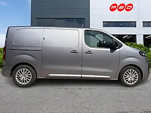 Used 2023 Vauxhall Vivaro Pro Moonstone Grey - Interior and Exterior details 9