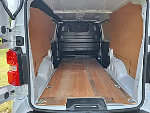 Used 2023 Vauxhall Vivaro Pro Panel Van White - Interior and Exterior details 12