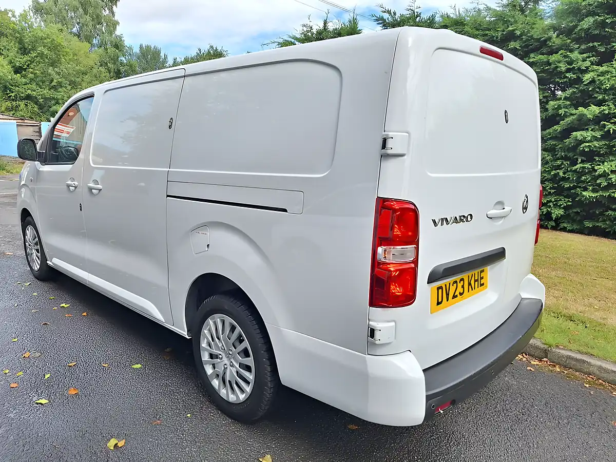 Used 2023 Vauxhall Vivaro Pro Panel Van White - Interior and Exterior details 5