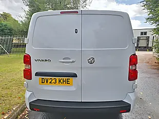 Used 2023 Vauxhall Vivaro Pro Panel Van White - Interior and Exterior details 7