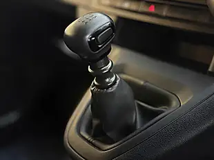 Used 2023 Vauxhall Vivaro Pro S/S White - Interior and Exterior details 13