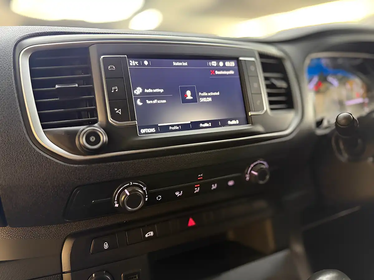 Used 2023 Vauxhall Vivaro Pro S/S White - Interior and Exterior details 16