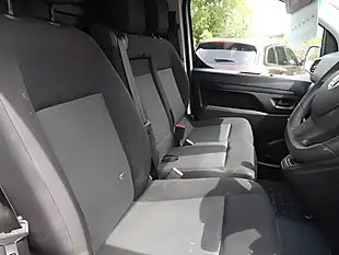 Used 2023 Vauxhall Vivaro Pro White - Interior and Exterior details 11
