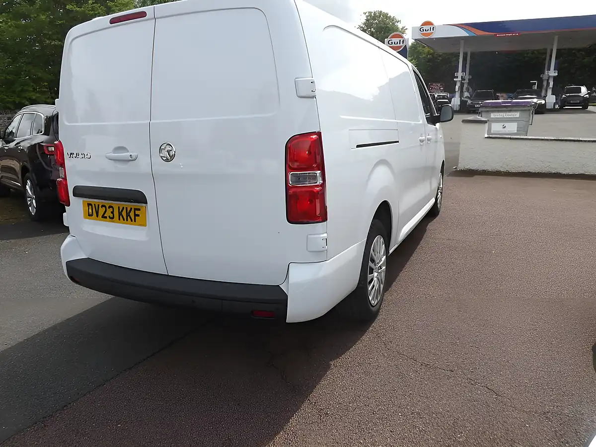 Used 2023 Vauxhall Vivaro Pro White - Interior and Exterior details 6