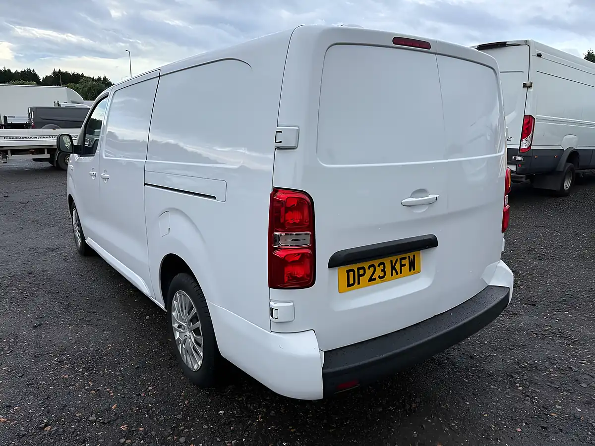 Used 2023 Vauxhall Vivaro Pro White - Interior and Exterior details 5