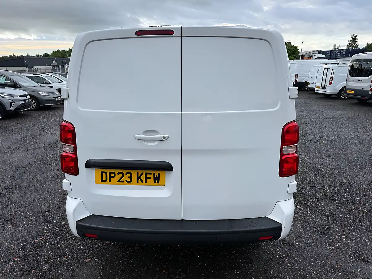 Used 2023 Vauxhall Vivaro Pro White - Interior and Exterior details 6
