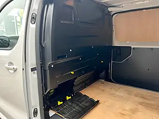 Used 2023 Vauxhall Vivaro Pro White - Interior and Exterior details 13
