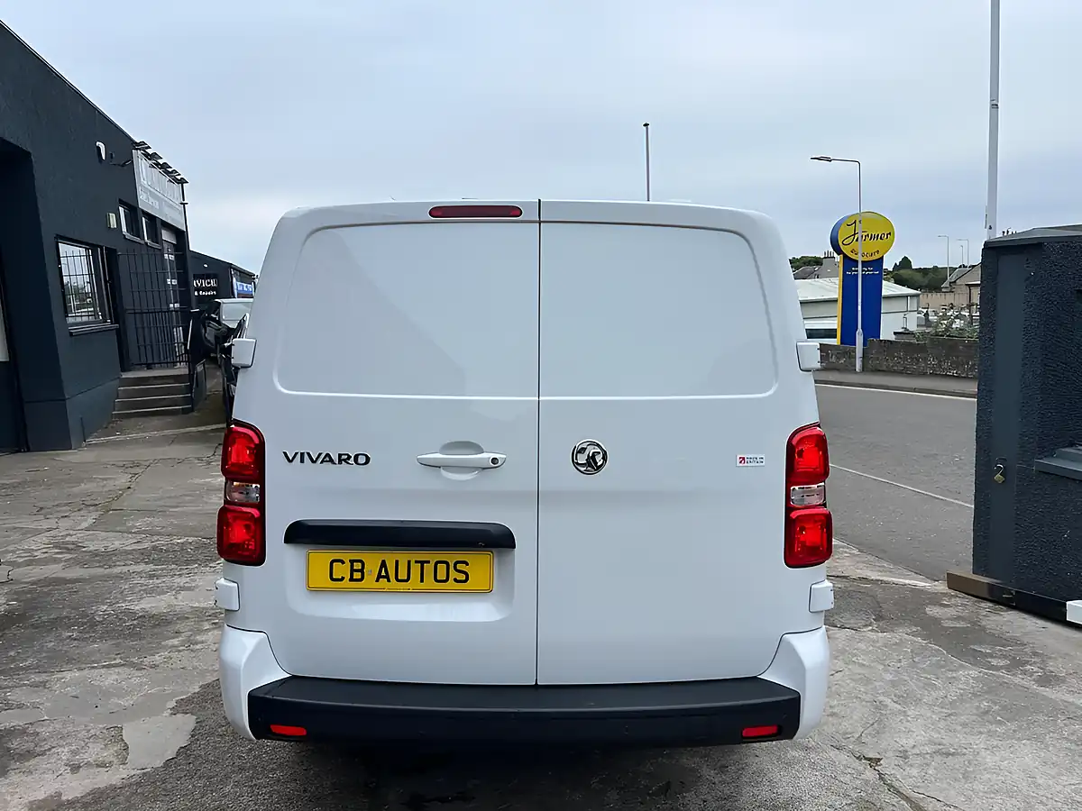 Used 2023 Vauxhall Vivaro Pro White - Interior and Exterior details 5