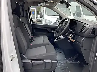 Used 2023 Vauxhall Vivaro Pro White - Interior and Exterior details 15