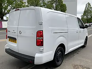 Used 2023 Vauxhall Vivaro Pro White - Interior and Exterior details 6