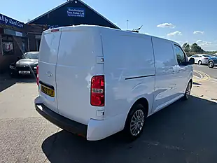 Used 2023 Vauxhall Vivaro Pro White - Interior and Exterior details 4