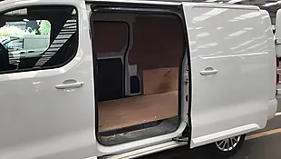 Used 2023 Vauxhall Vivaro Pro White - Interior and Exterior details 8