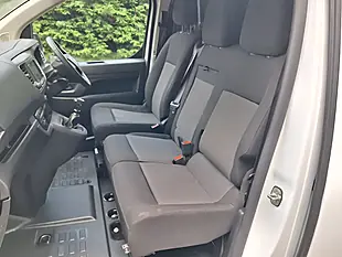 Used 2023 Vauxhall Vivaro Pro White - Interior and Exterior details 10