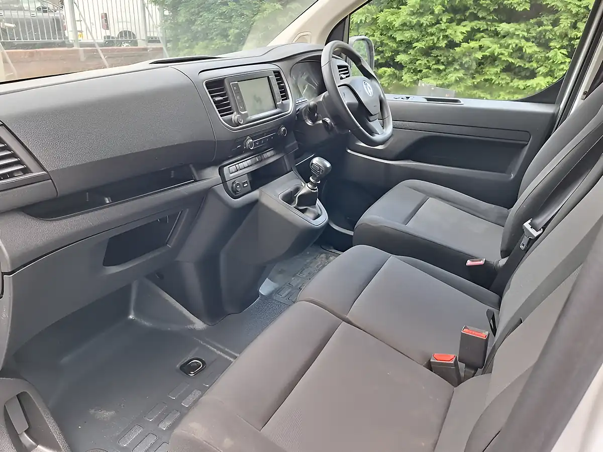 Used 2023 Vauxhall Vivaro Pro White - Interior and Exterior details 13