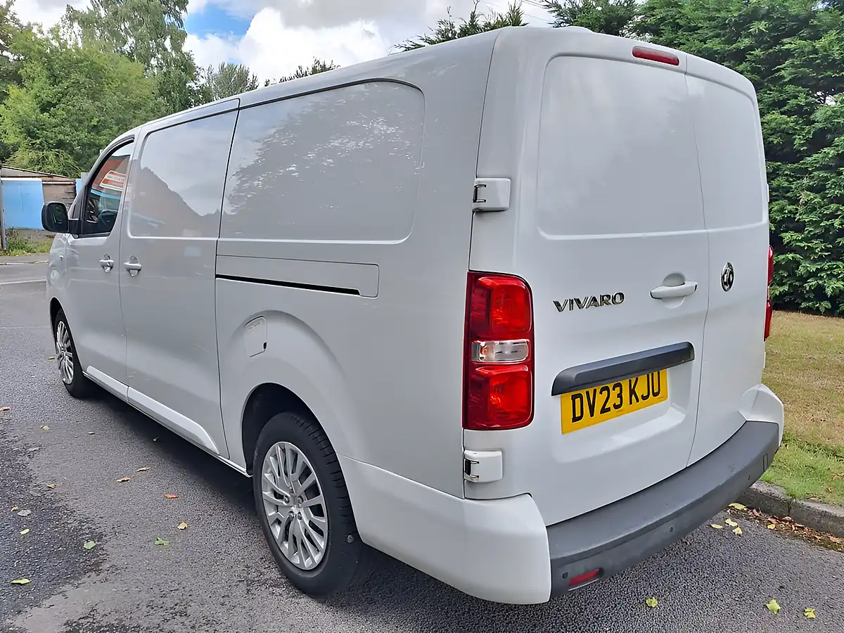 Used 2023 Vauxhall Vivaro Pro White - Interior and Exterior details 5